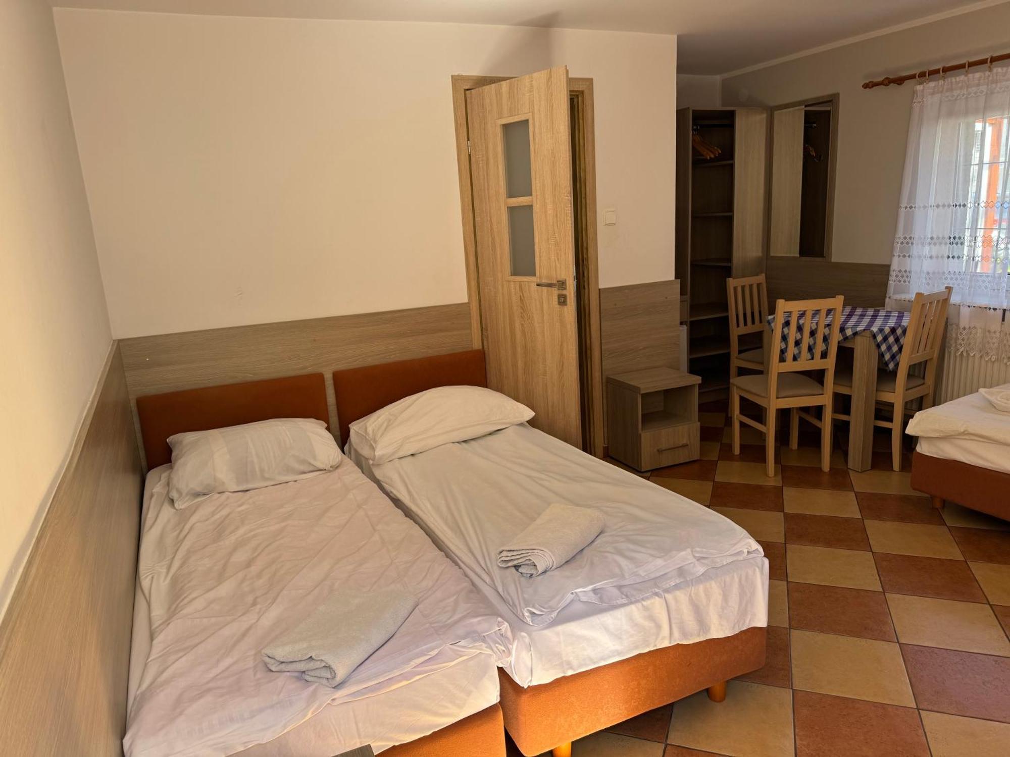 Pokoje Goscinne Przemyk Rewa Exterior foto